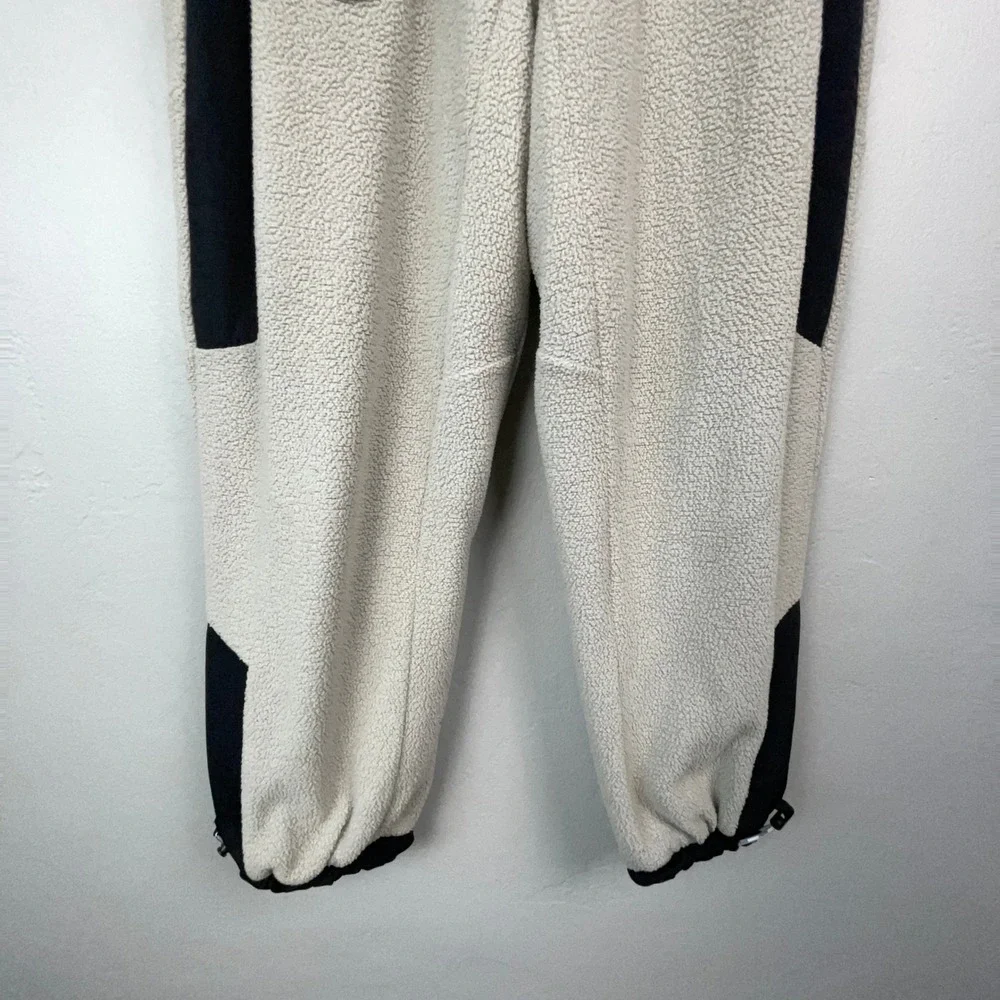 Gymshark Pants Mens S White Black Fleece Joggers Sherpa Mesh Lined Gym Athletic